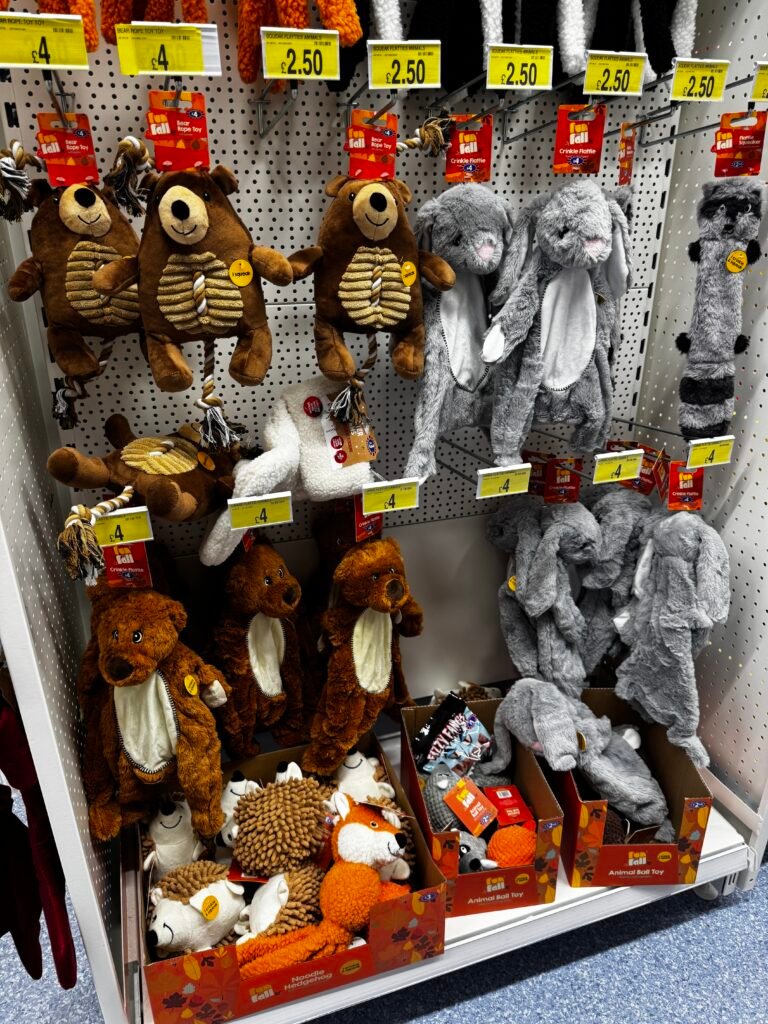 Pet plush toy Market in the UK pets at home