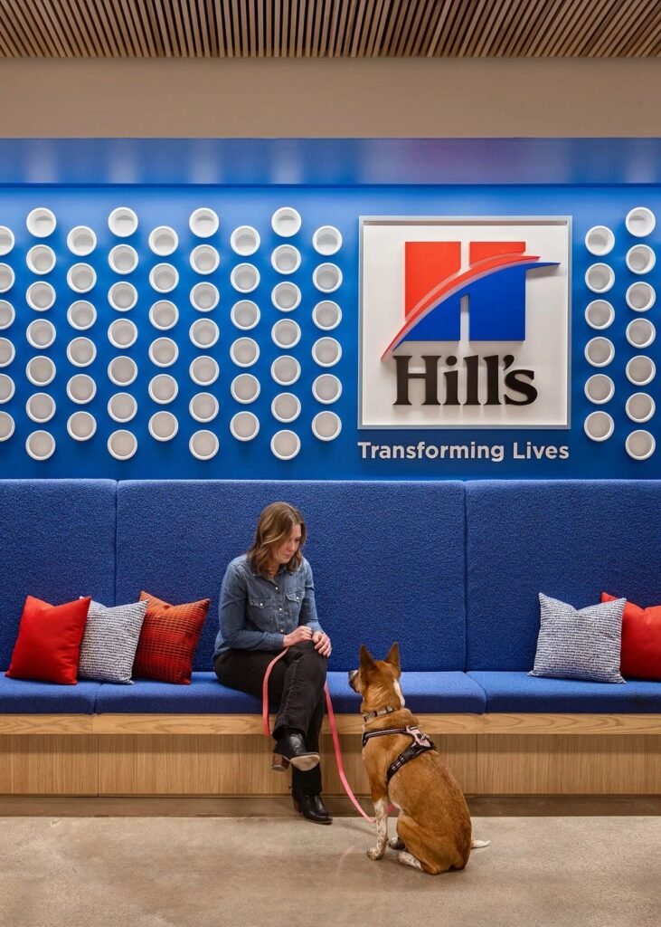 Modern conference and training room at Hill’s Pet Nutrition global office equipped with advanced technology and flexible layouts.