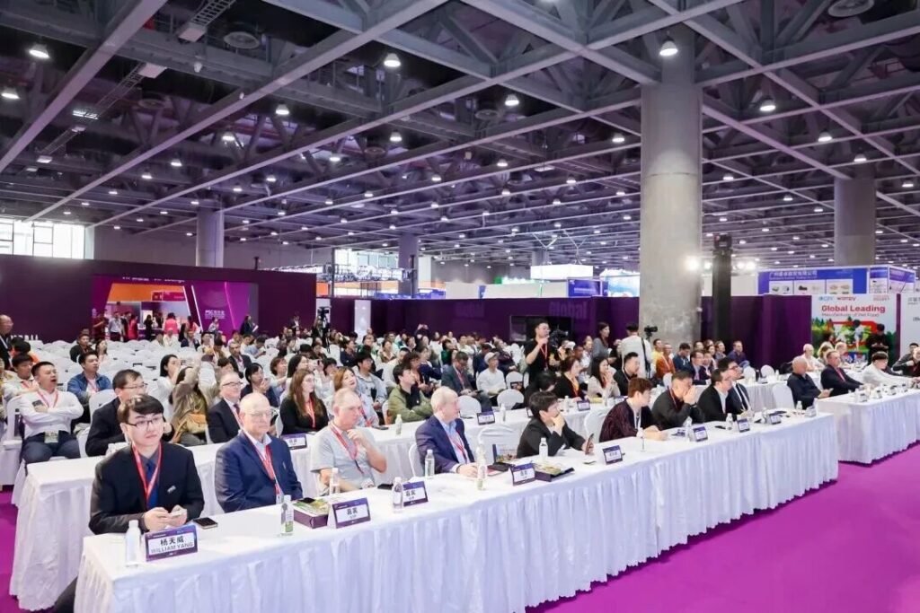 400+ Exhibitors Showcase the Full Scope of the Global Pet Industry